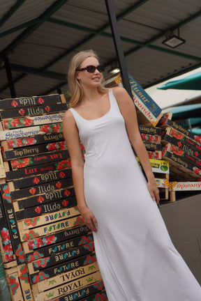 Feminine Summer Dress Ivory